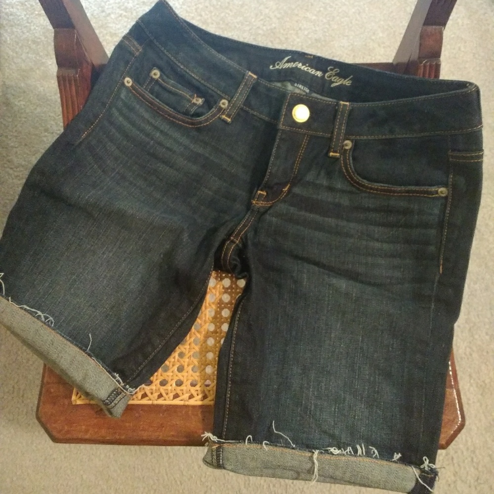 Rockin' American Eagle Longer Jean Shorts!